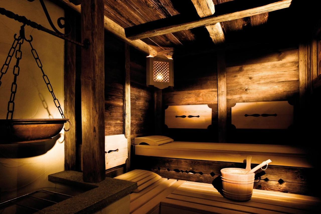 Hotel Garni Castel B&B Ischgl Buitenkant foto